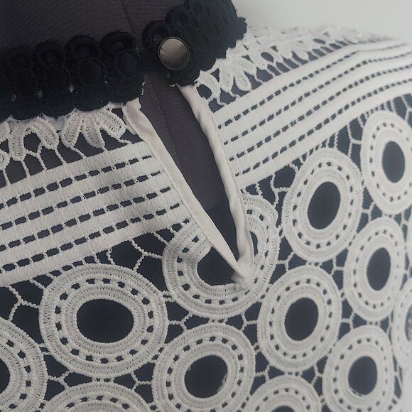 Cherish Cotton Lace Top/Blouse - Size S - Picture 7 of 10